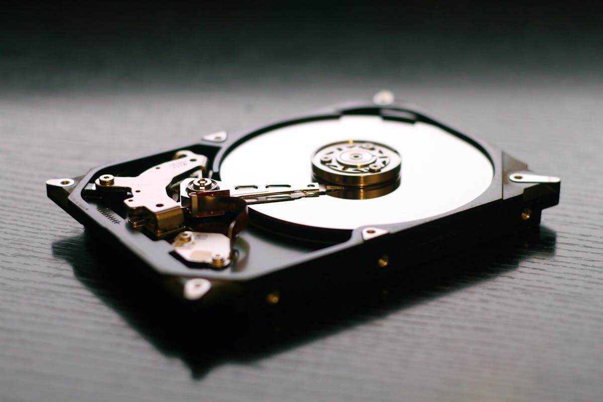 Storage drives on a recovery bench