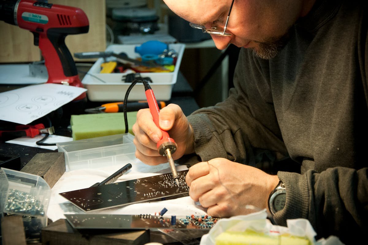 Device repair workbench